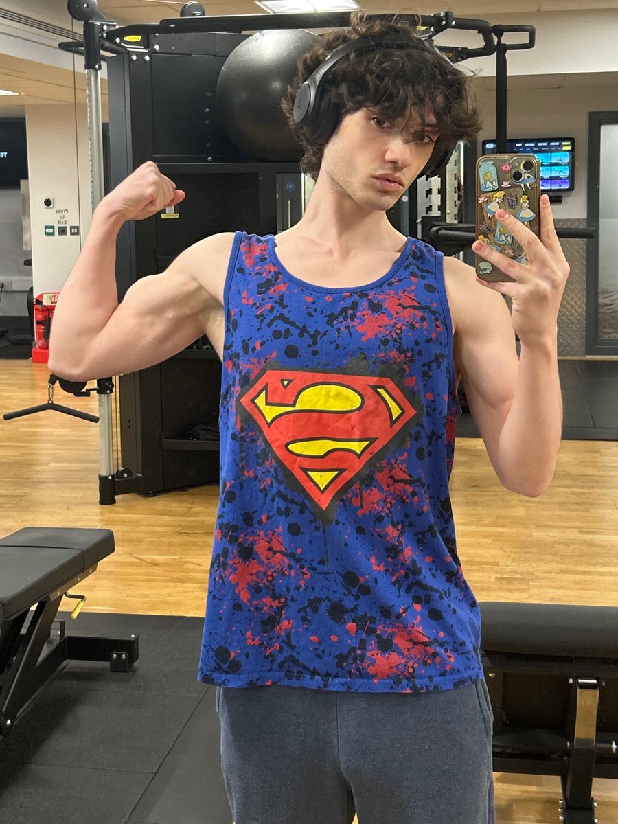 Michelangelo tweet media