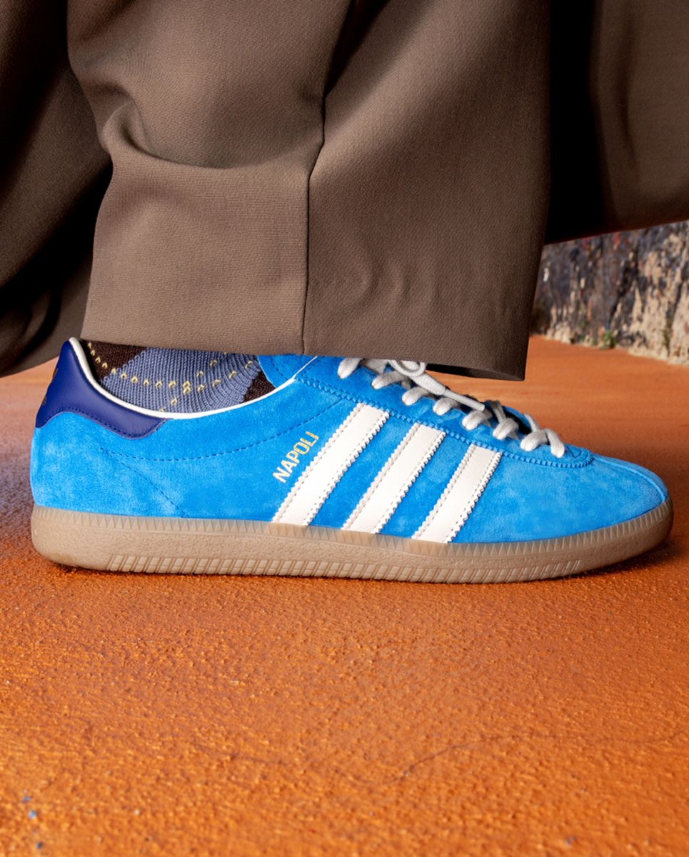 Man Savings tweet media