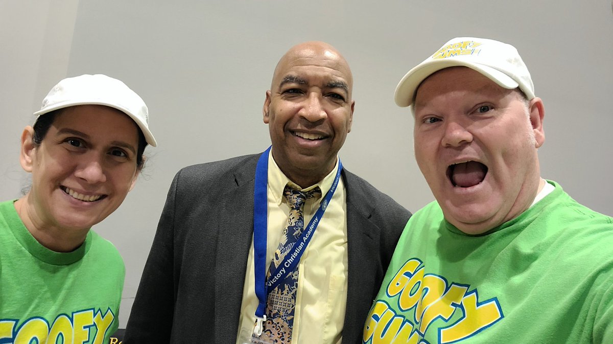 5️⃣ First Time Filled with the HG 🔥 and many renewed and effectuated by the gospel and presence of King 👑 JESUS at this mornings Chapel Service at VICTORY CHRISTIAN ACADEMY with Pastor Rodgers &amp; Team in Milwaukee, WISCONSIN! 💯 

Ministering with the older ones today was an