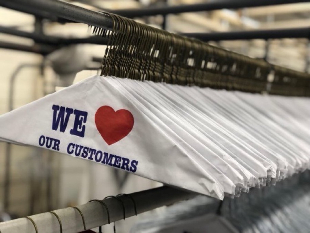 Anna & Todd Orme tweet media