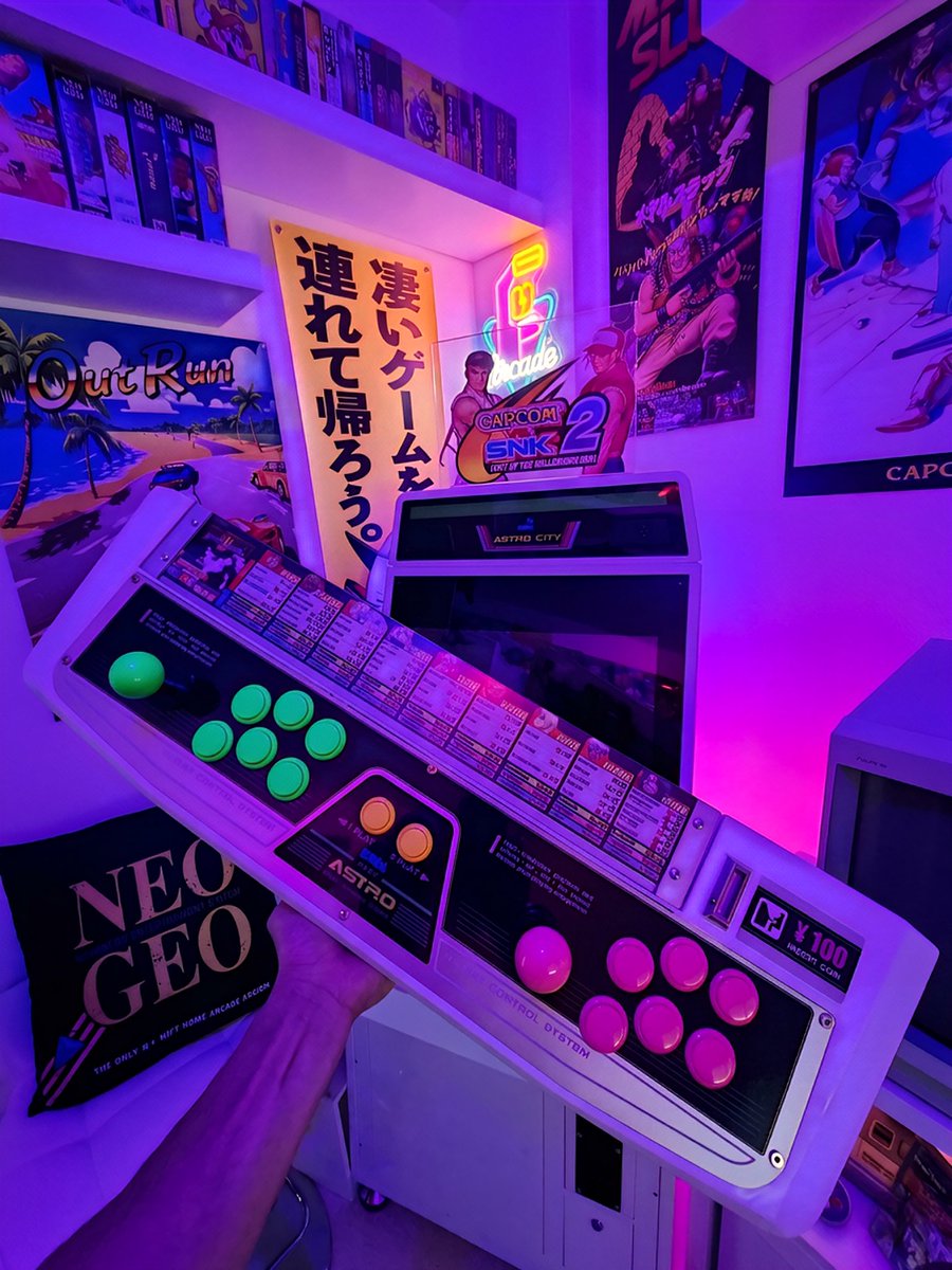 hey_darey's tweet photo. New toy🥳 #AstroCity #RetroGaming #arcade #CandyCab https://t.co/AIQoEXsnLP