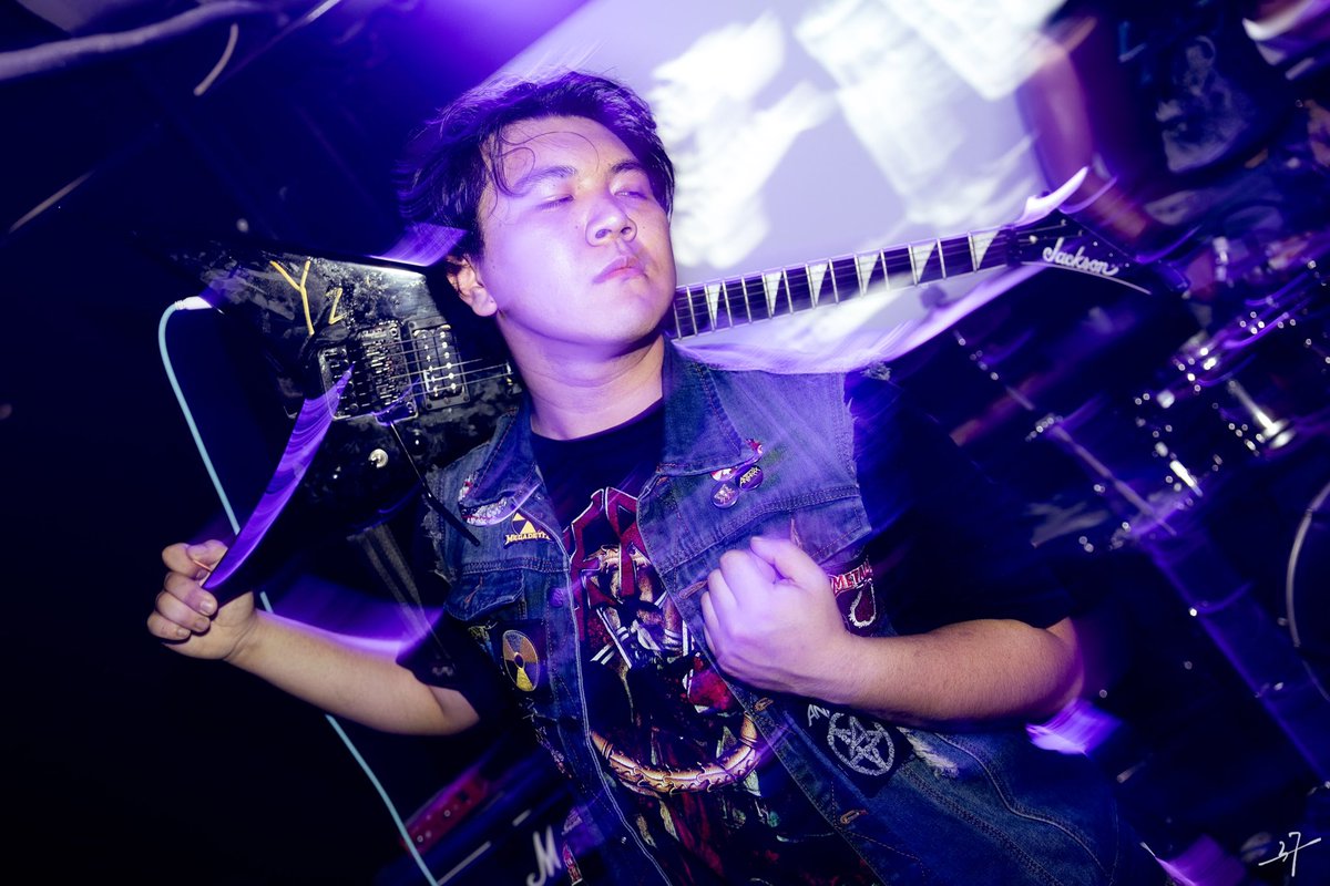 Sev7K14's tweet photo. Richard &amp; Vendatta, 2026.03.28 at Beijing, China
Moment of the past, sound of the past.
Dying Art Productions
#thrashmetal
#metalhead
#metal
#livehouse
#live
#photography 
#livescense https://t.co/hB9B1iRfVS