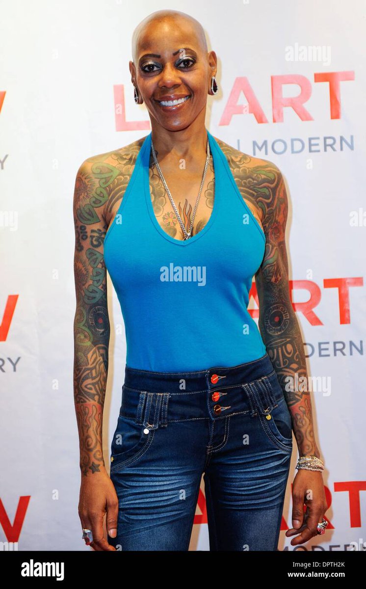 Ozymandias tweet media