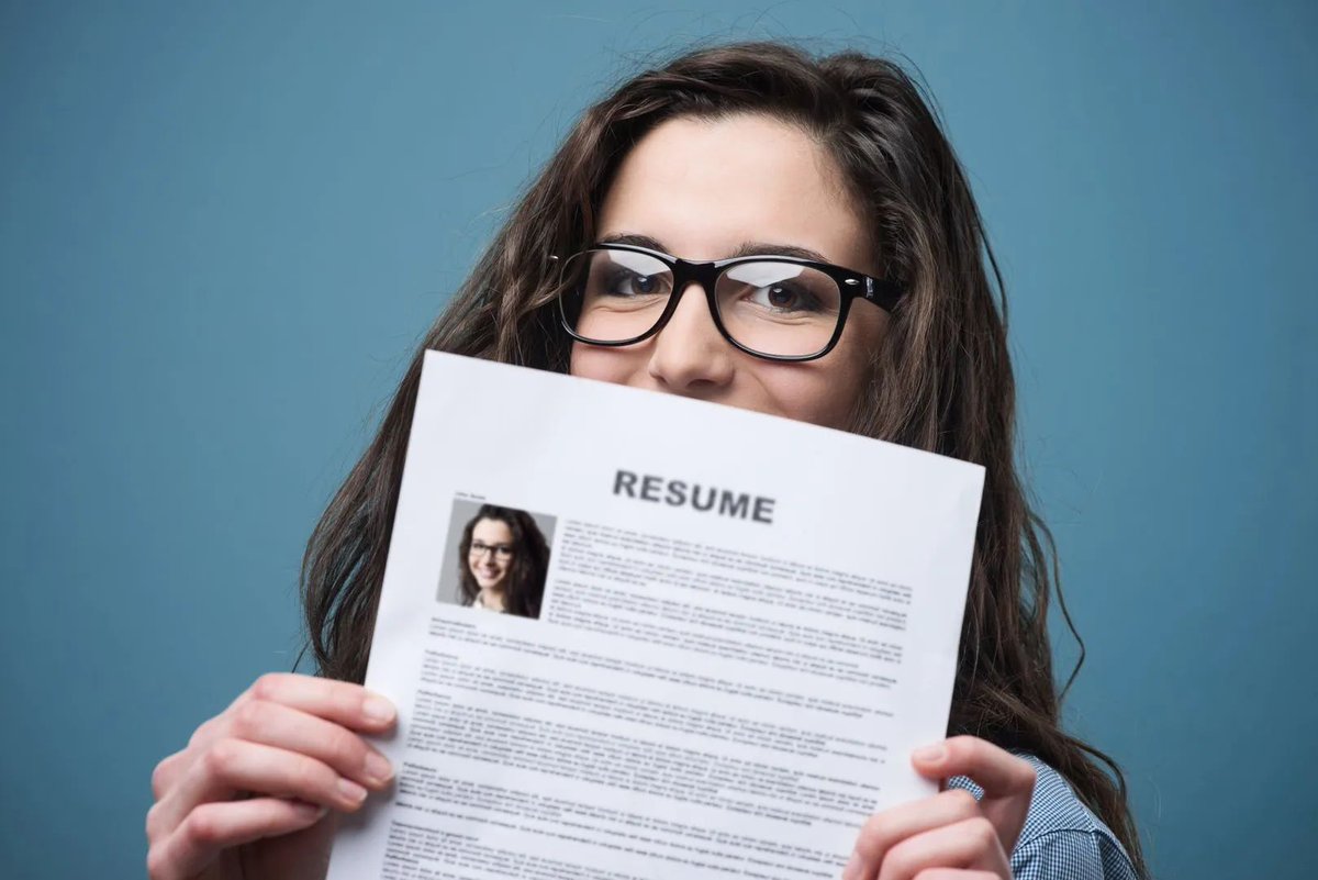OLASK12Jobs's tweet image. Your resume is the first impression you make on a potential employer, so make it count. Read this guide to get started buff.ly/3T8wuI9
#OlasJobs #JobTips #Resumetips