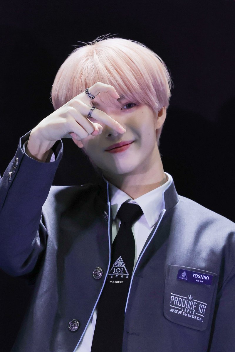 𝗺𝗮𝗰𝗮𝗿𝗼𝗻 tweet media