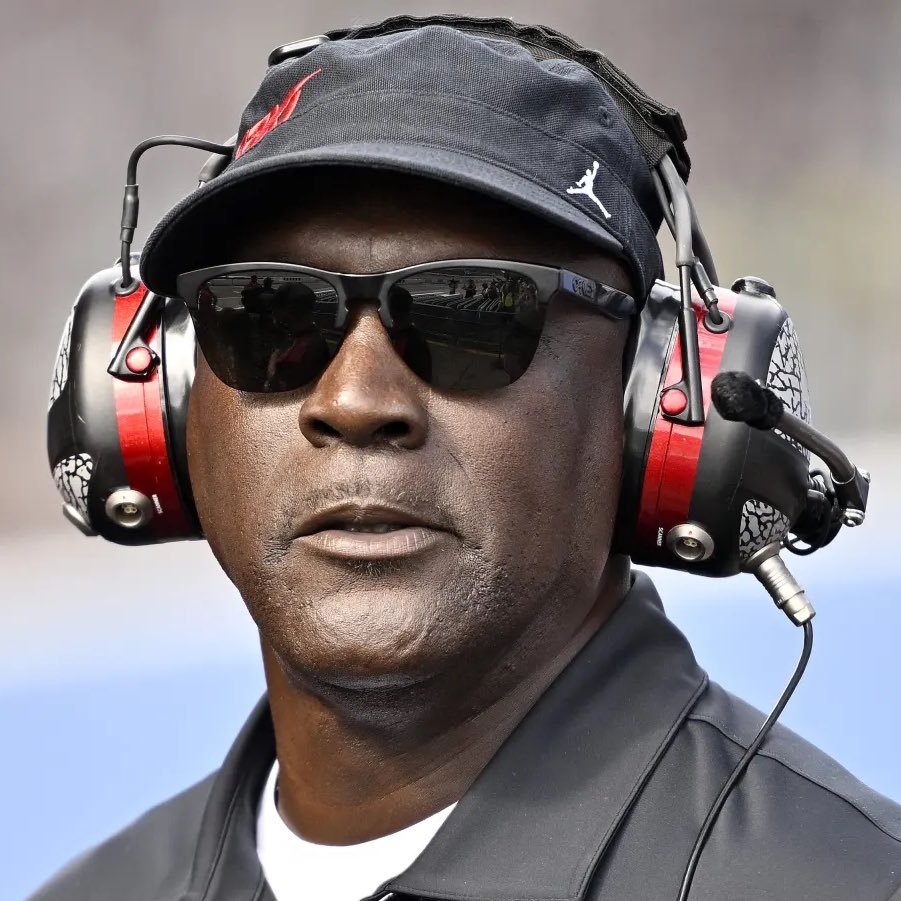 Legion Hoops tweet media