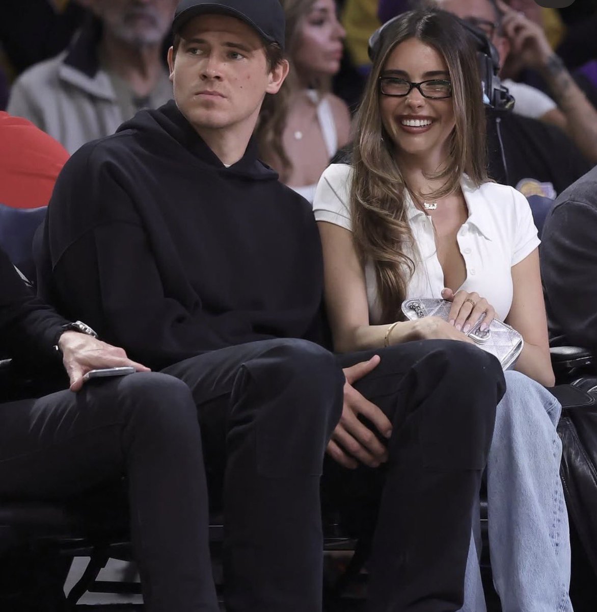 ☠︎︎ tweet media