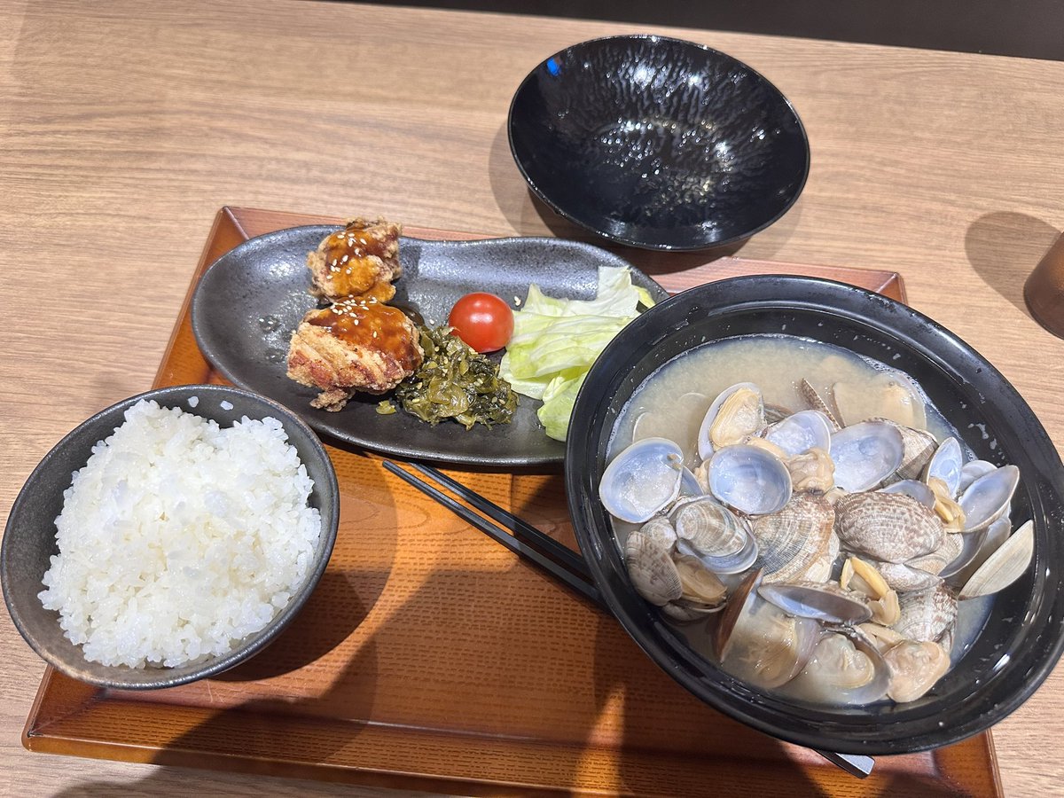 Hide motorcycle touring club tweet media