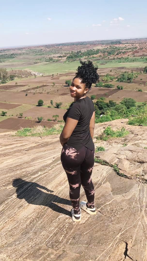 Vee.🩵 tweet media