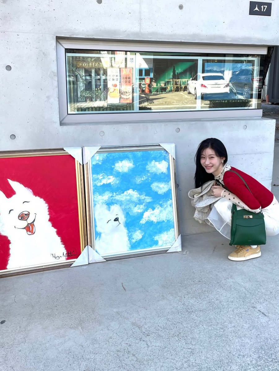 ๐๐๐ข๐ฅ๐ฒ tweet media