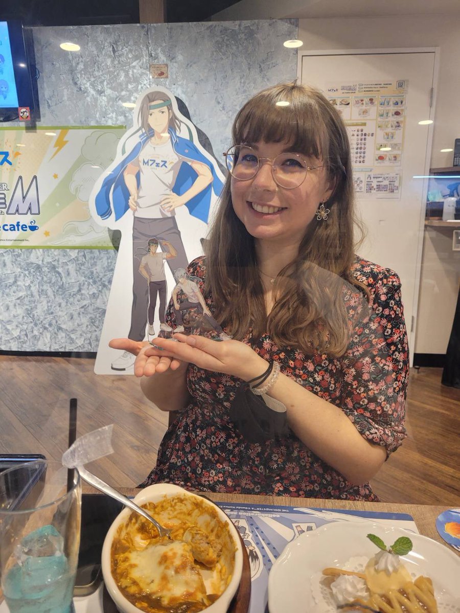 rach 🌸 tweet media