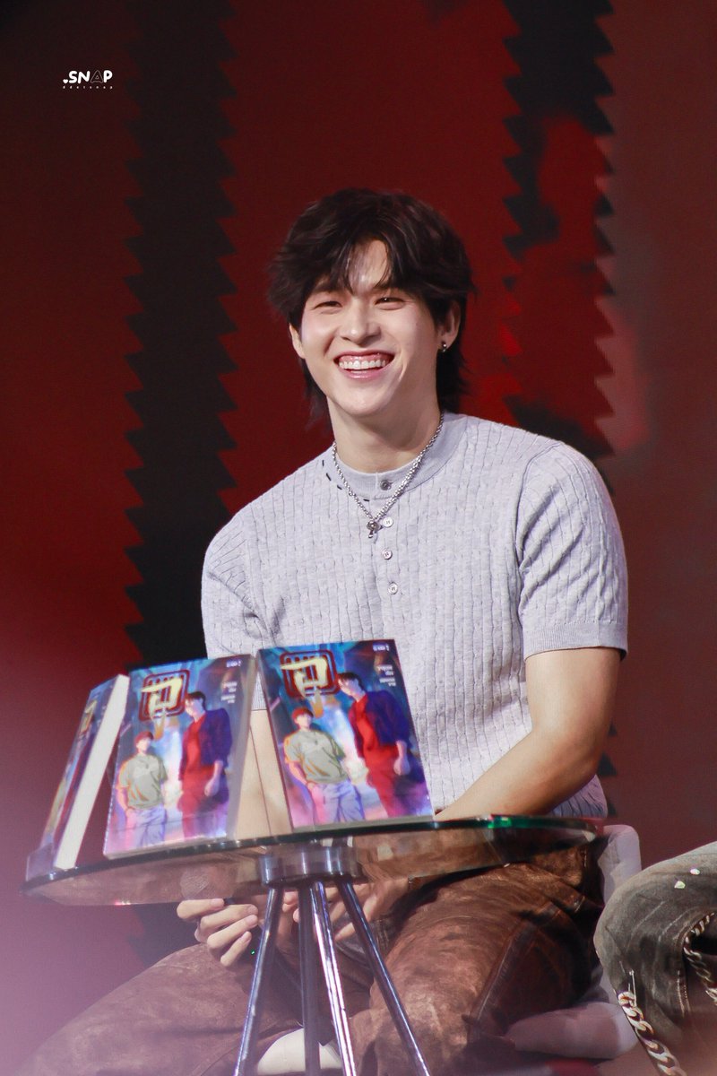 ก็รู้ไหมเธอ I love your smile

✧ <a href="/skywongraveee/">Wongravee Nateetorn</a>

SKYNANI WU NOVEL RELEASE

260329 #WUTheSeries
#skywongravee 
.:* #สกายนานิ , #SkyNani *:☆