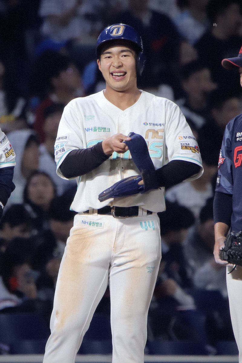 𝗂𝖿𝗅𝗒 tweet media