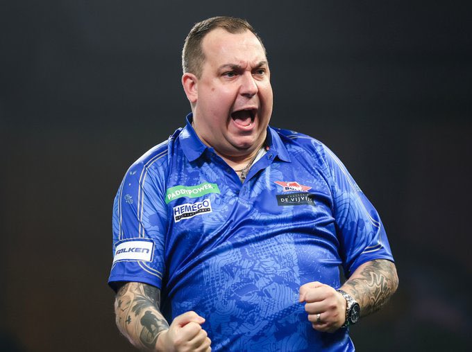 PDC Darts tweet media