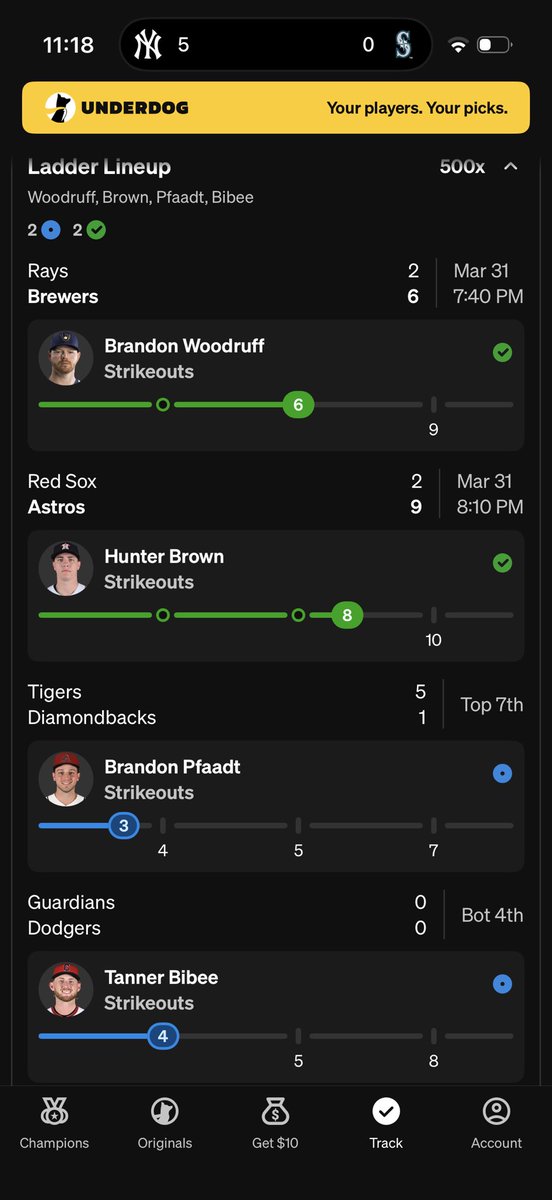 Divine ♊️ tweet media