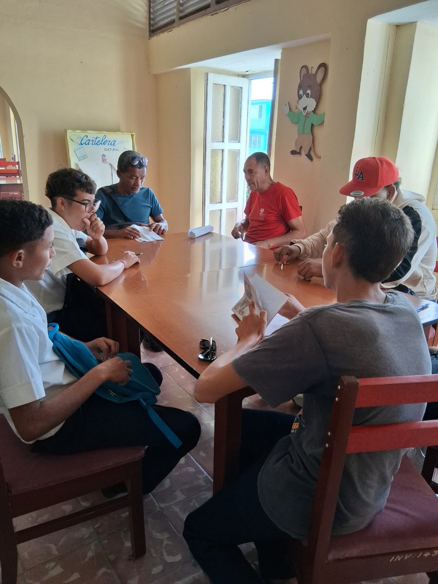 CPLL_Gtmo's tweet photo. 📖🇨🇺📖Continúan en los municipios las actividades por el día del libro cubano en la Biblioteca Municipal de San Antonio del Sur🇨🇺📖‼️ https://t.co/9AG4amo8Gf