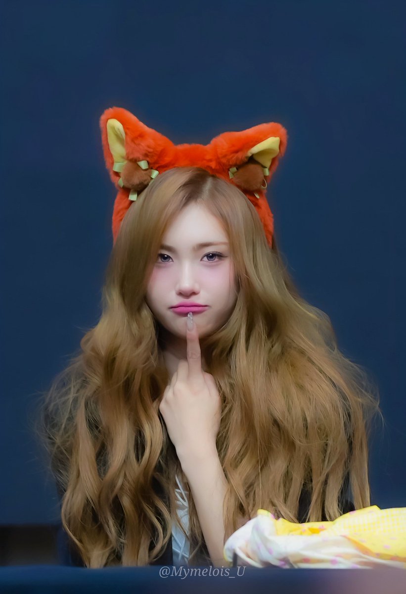 𝑅𝑎𝑑𝑖𝑎𝑛𝑡, 𝑌𝑅. tweet media