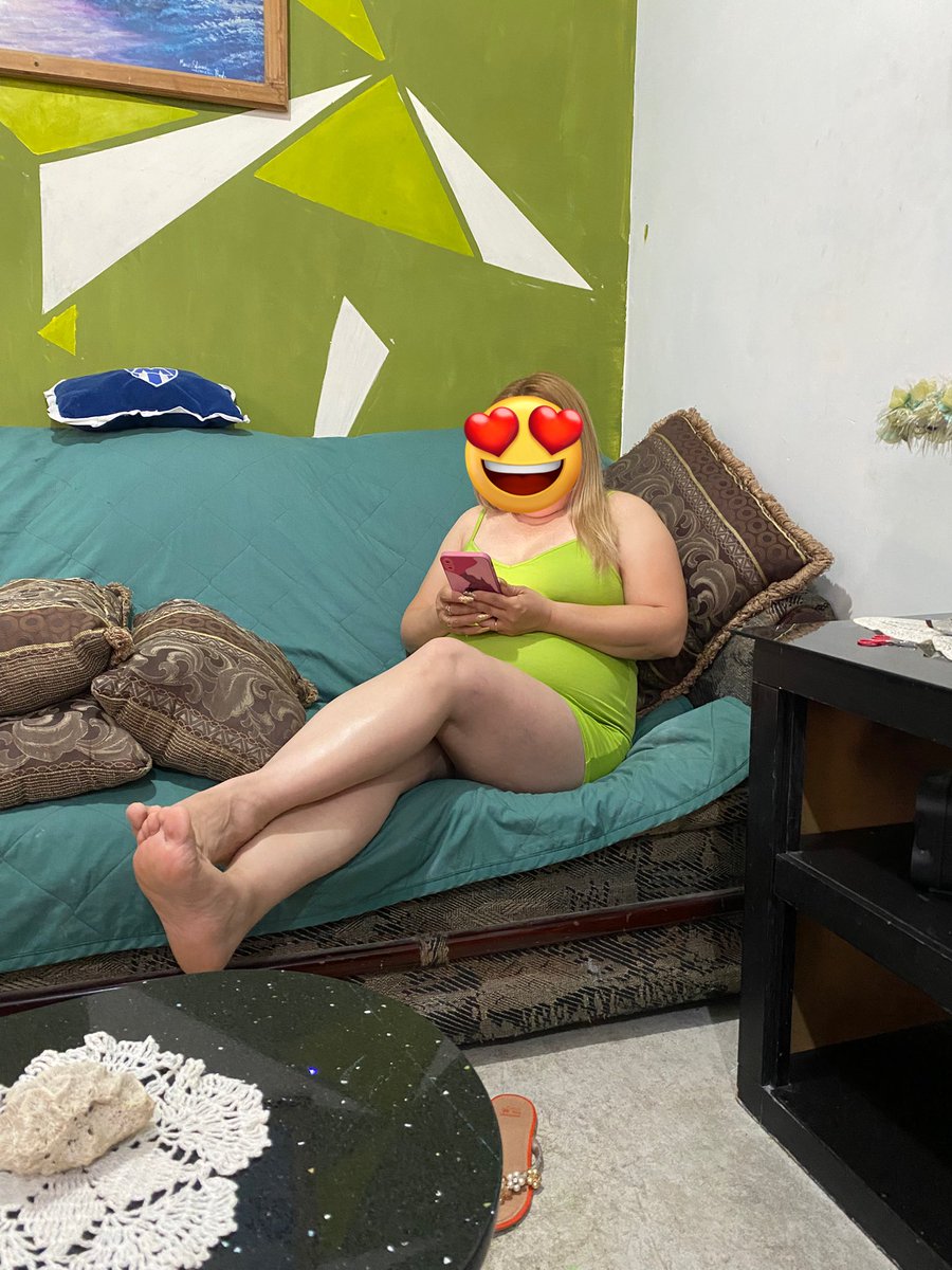 LBorrada's tweet photo. HOLA HABER SI LES GUSTAN LAS FOTOS DE LA GUERITA QUIERE COMENTARIOS MORBOSOS https://t.co/qAP1XmeJn0
