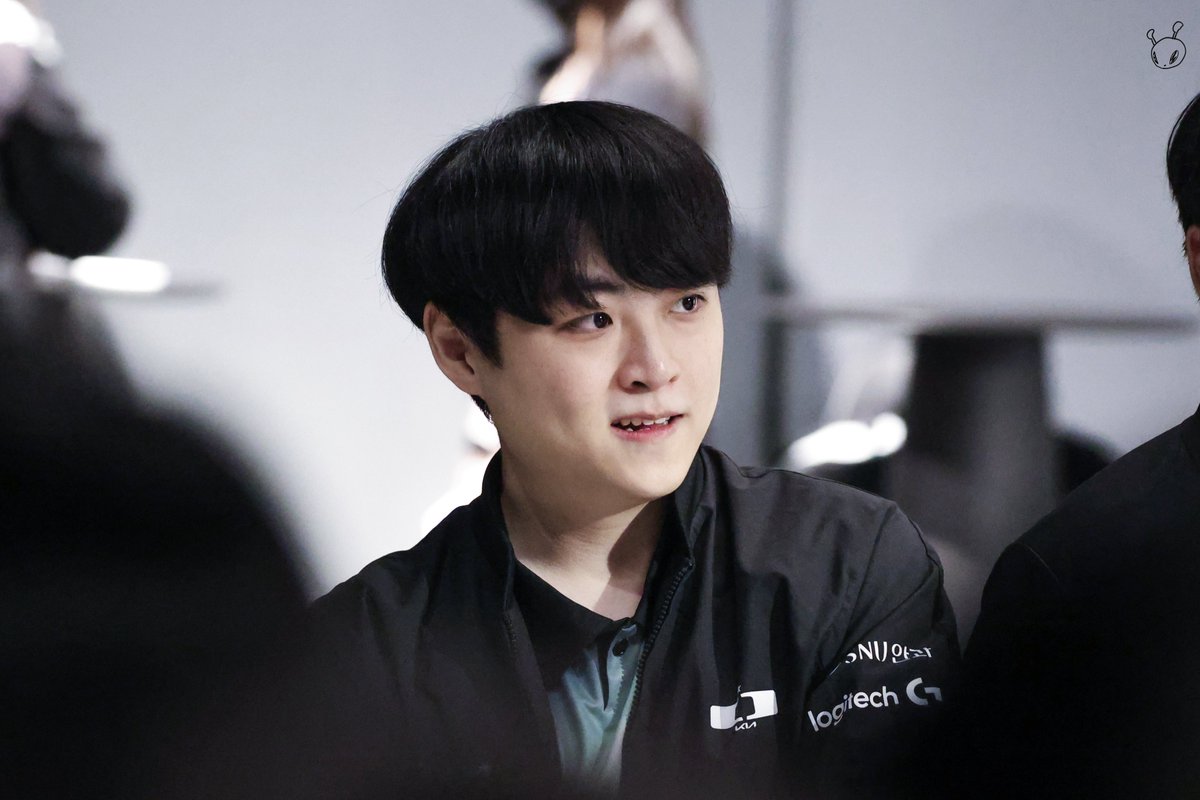 지구🌍 tweet media