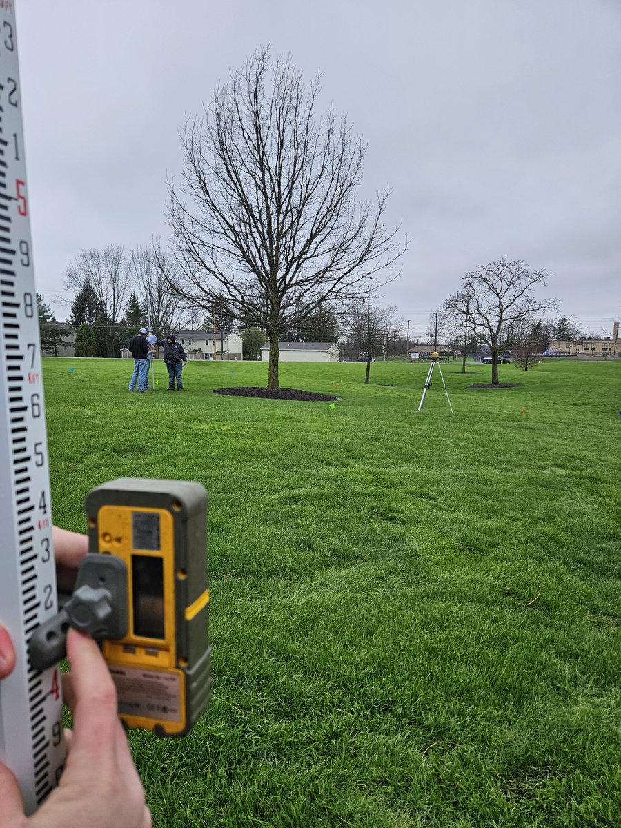 ForrestLang78's tweet photo. Sunny &amp; 75 one day, raining &amp; 40 the next @CFAES_OSU Wooster. The weather isn't stopping these @OhioStateATI students from gathering data for their topography lab with a @topcon_today rotary laser!
#ATI #CFAES #OhioState https://t.co/XZmCjLIaEZ
