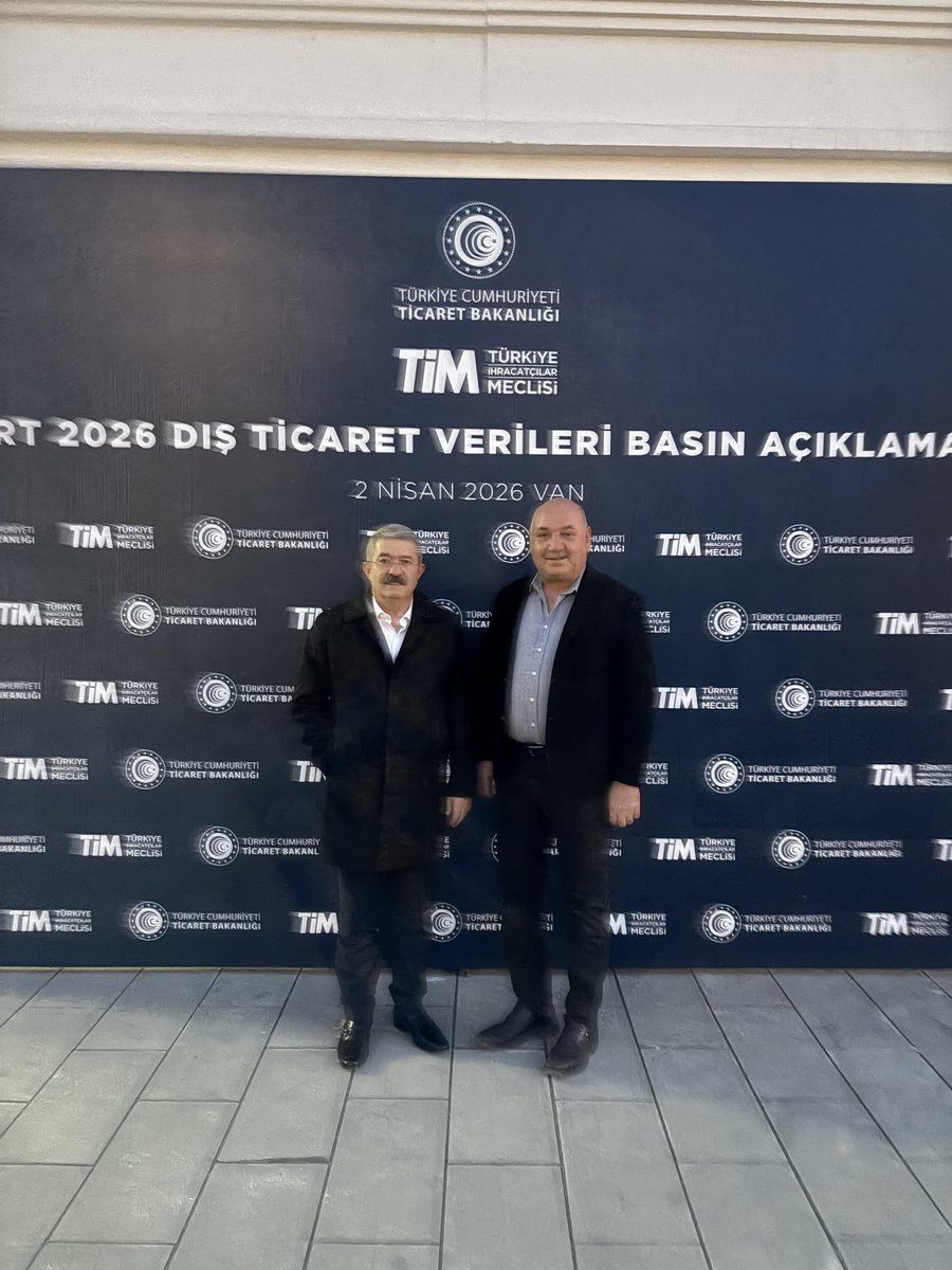 Turan__Avci's tweet photo. Yarın, Ticaret Bakanımız Sayın Prof. Dr. Ömer Bolat ve kıymetli heyetini Van’ımızda ağırlıyoruz. Van TSO ev sahipliğindeki programın hazırlıkları,  büyük bir özenle devam ediyor. ⁦@NecdetTakva⁩ https://t.co/2OQOVeNazl