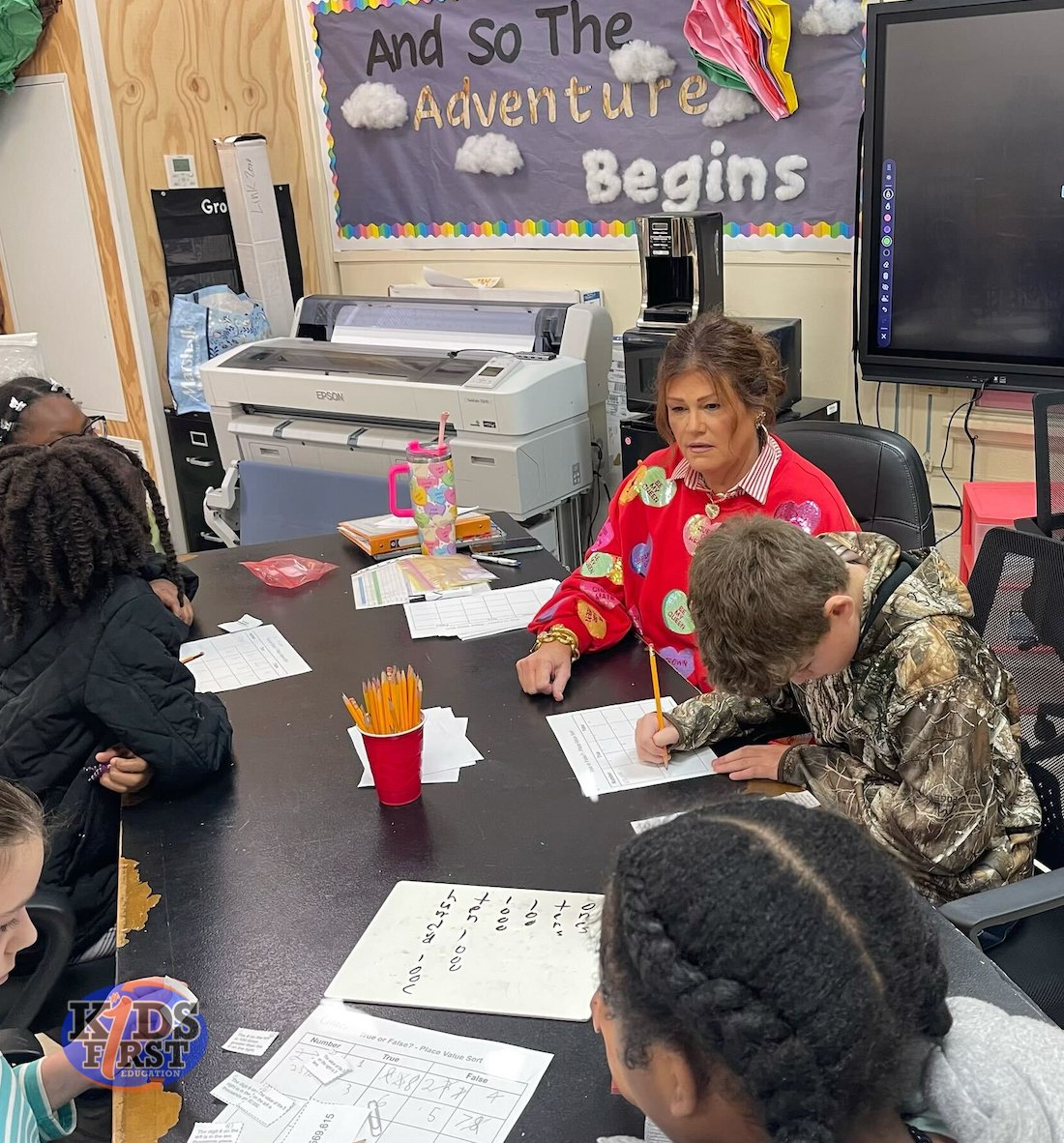 K1Education's tweet image. Overstreet Elementary 5th graders are building math skills with targeted support from #KidsFirst Coach Mistie Thomas.

Proud of their focus and growth! 📚✨

#highdoasagetutorials #kidsfirstalways #happytobehere