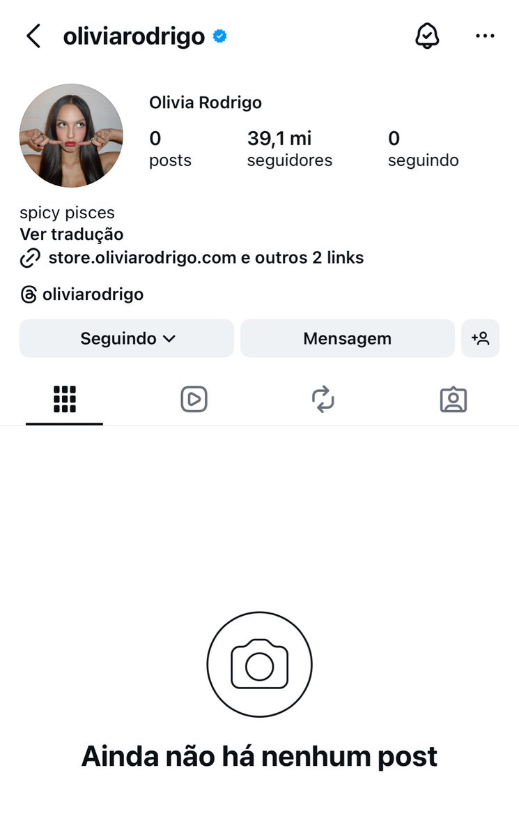 UpdateCharts tweet media