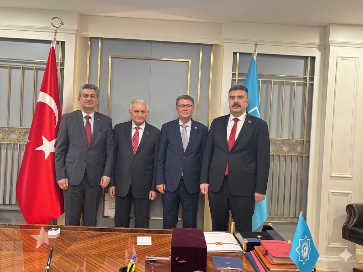 Binali Yıldırım tweet media