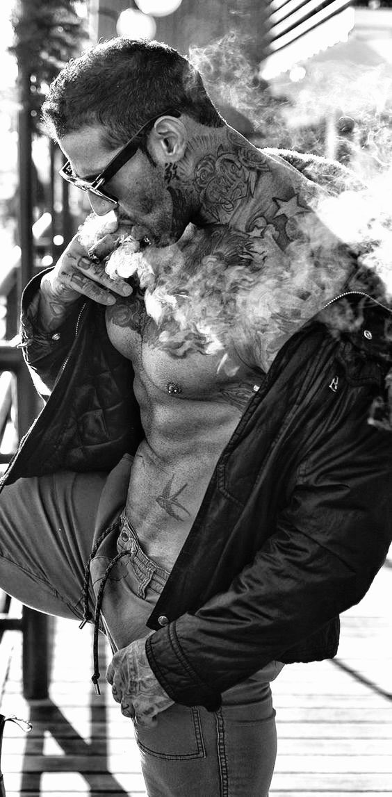 returninghomeat30 tweet media