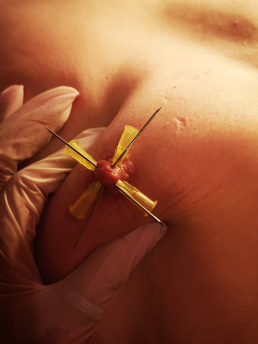 Domina Lady Britt tweet media