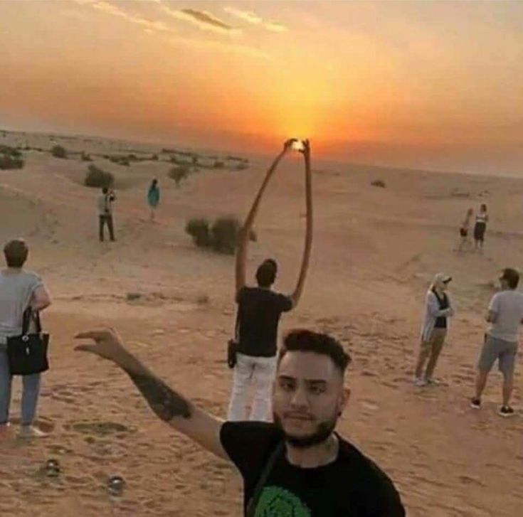 Rhombicosidodecahedron Fan tweet media