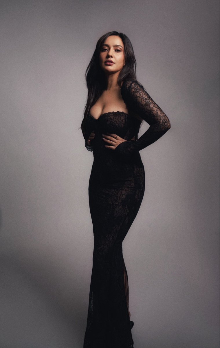 Neha Sharma tweet media