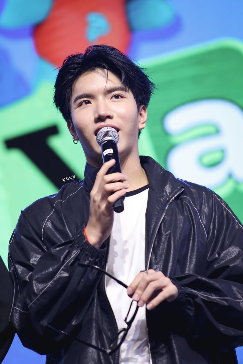 ฮนพช 🍯🍑✨️ tweet media