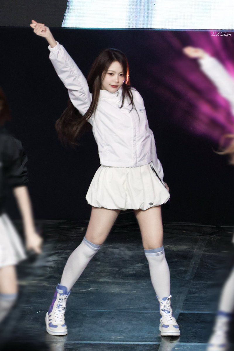 LoCation tweet media