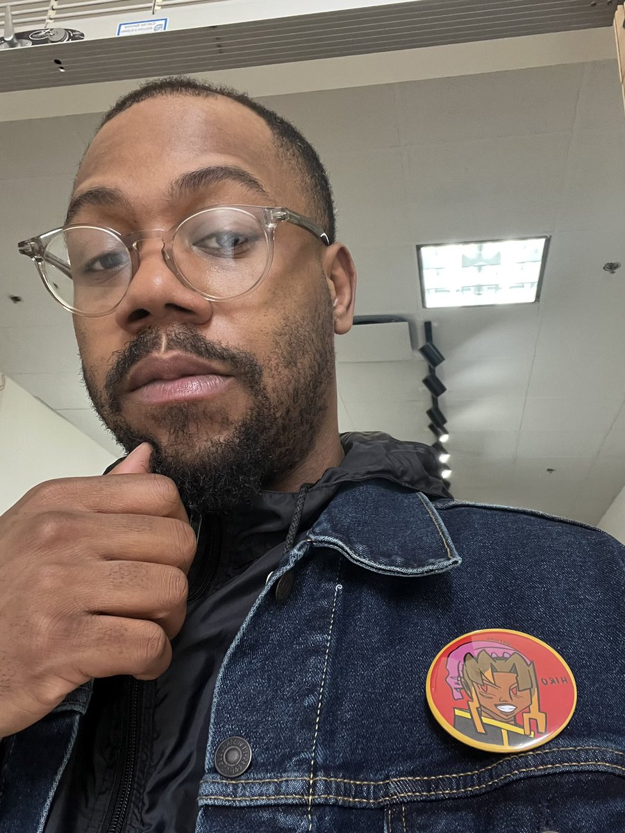 bobxsonic's tweet photo. Adventure Series: Hiro x S.P.A.C.E Con Thread
🎒🛸✍🏾 🧵 https://t.co/ZDEUx0IryM