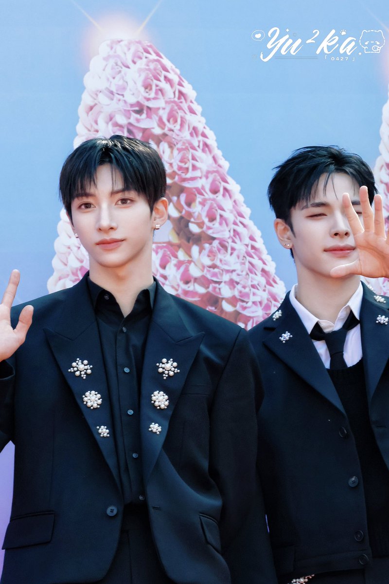 20251206 Taiwan AAA

✨🐈‍⬛×🐻‍❄️✨

#YU #유우 #ユウ
#ハル #하루 #HARU
#NEXZ #넥스지 #ネクスジ