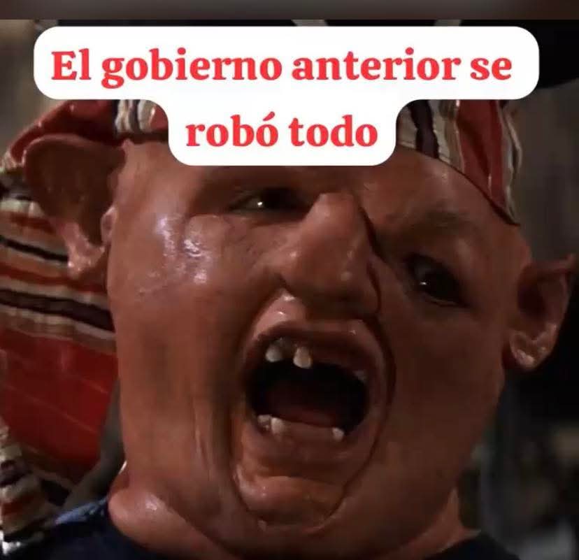 Retr0_04's tweet photo. @UnZoruaIlusorio @bastianmv91 @crisvillavera https://t.co/xSvo9VpN5B
