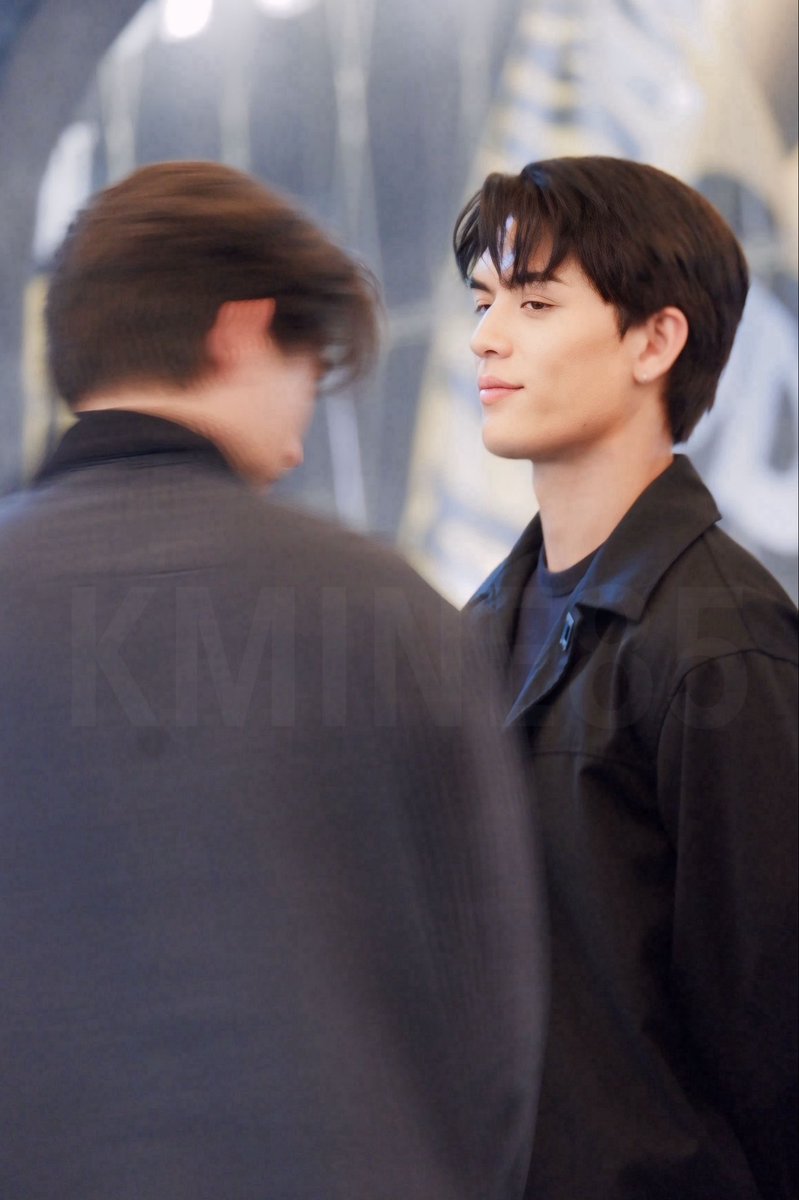 K M I N E 8 5 🦋 tweet media