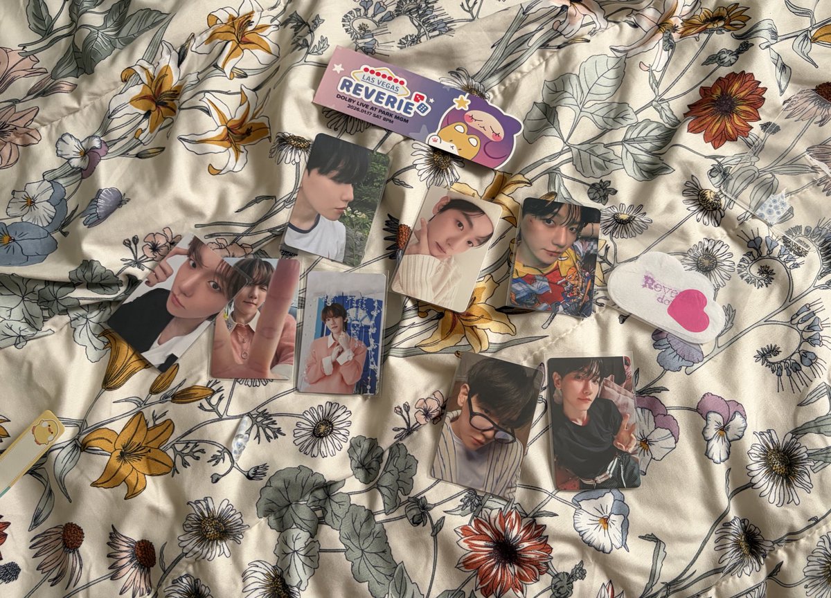 ari ꒰ྀི১ ໒꒱ིྀ tweet media