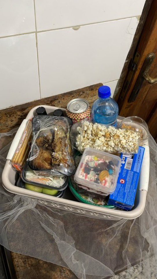 Chimaforkeeps🧘🏾☮️ tweet media