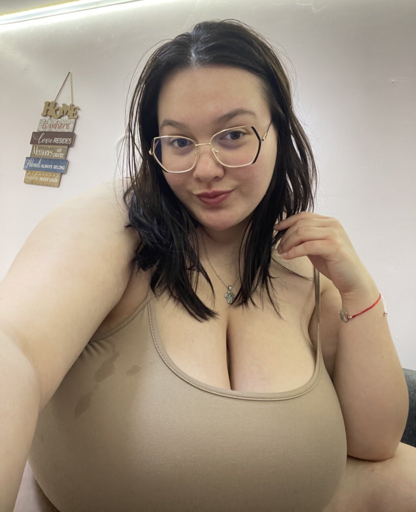 Rebeka✨ tweet media