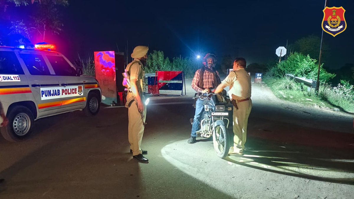 Pathankot Police tweet media