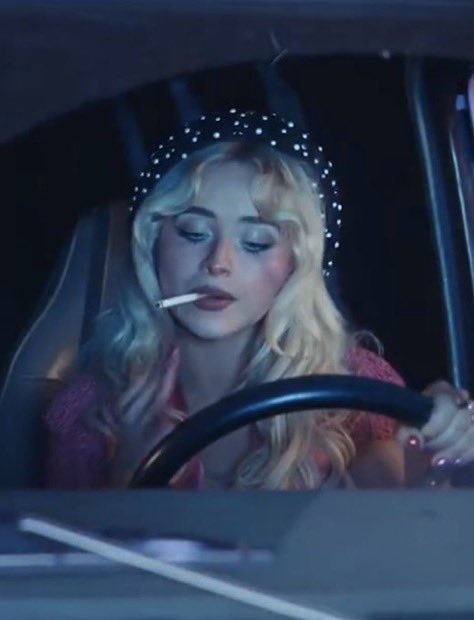 neve 🐾 tweet media