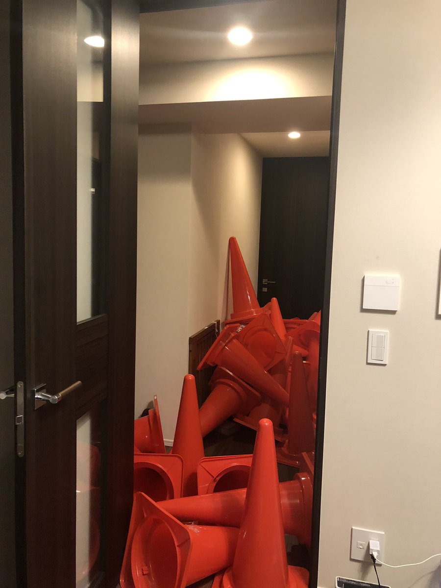 やしろあずき tweet media