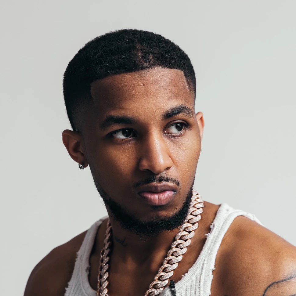 FearBuck tweet media