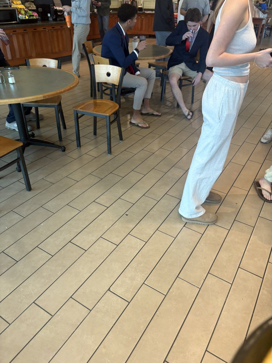 Dustin “Bustin” Brown tweet media