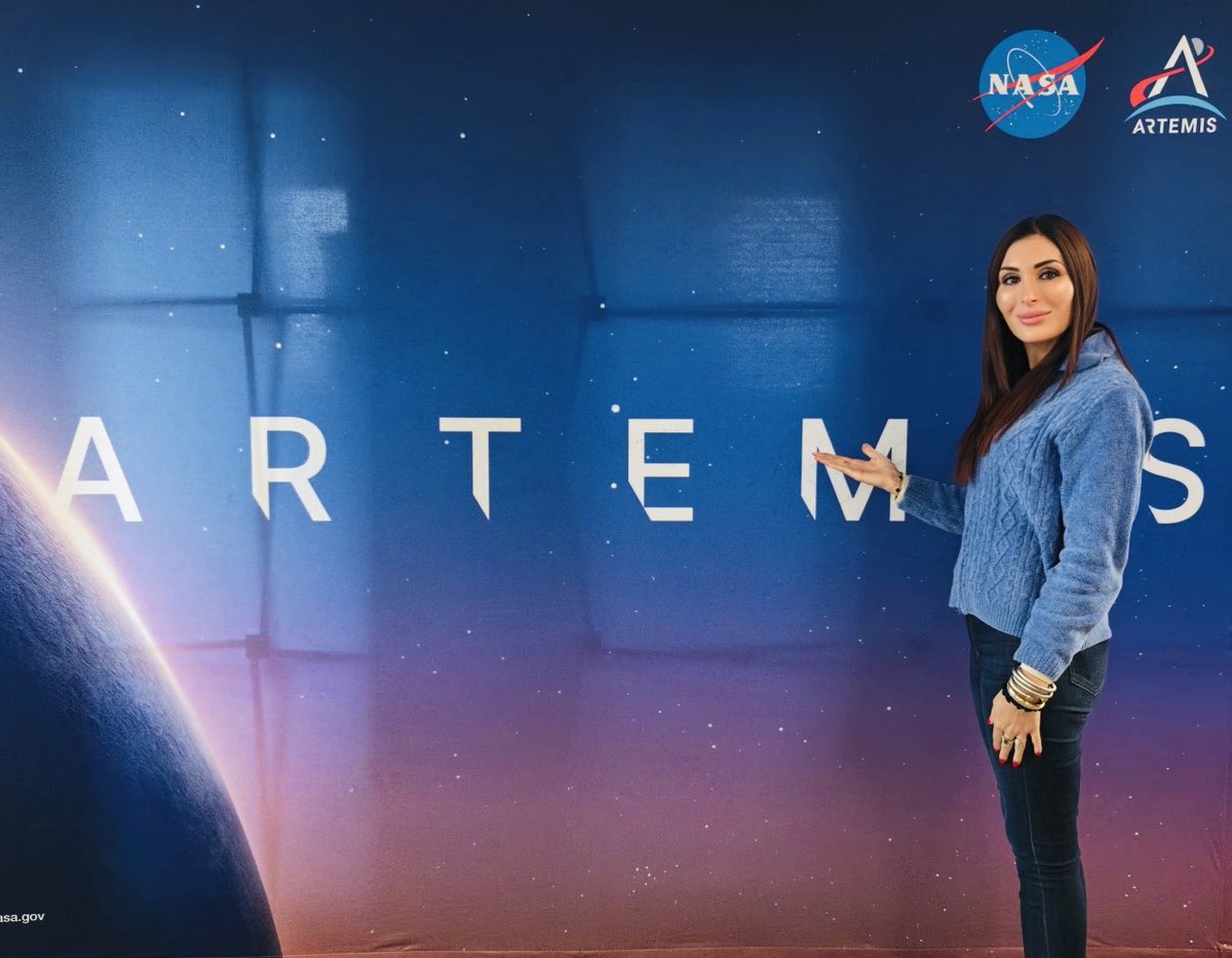 Laura Loomer tweet media