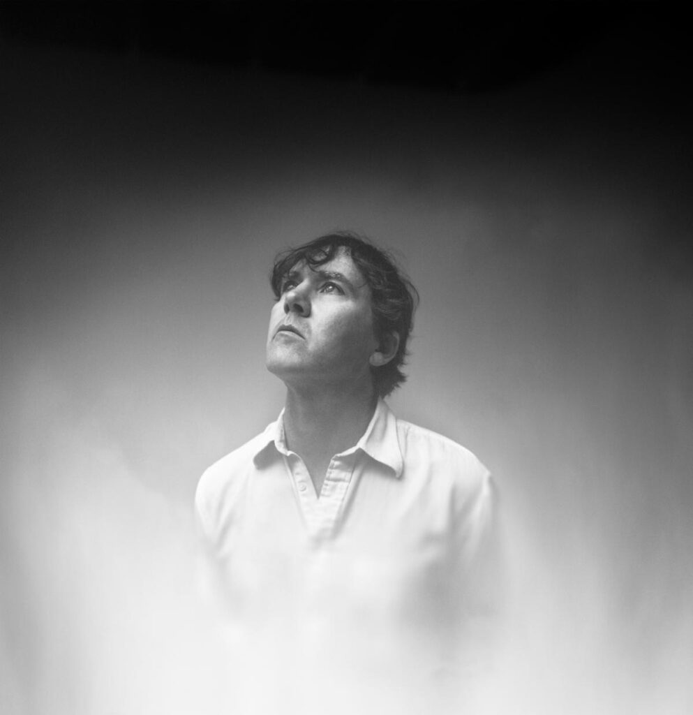 ChrisRyanNYC's tweet image. Cass McCombs &amp;amp; Hand Habits Deliver Quietly Devastating Split — Two Songs That Linger dlvr.it/TRqC3t #CassMcCombs #HandHabits #MusicReview