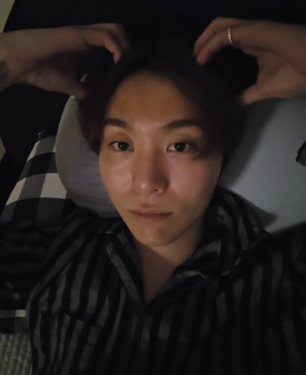 🐻🤘 tweet media