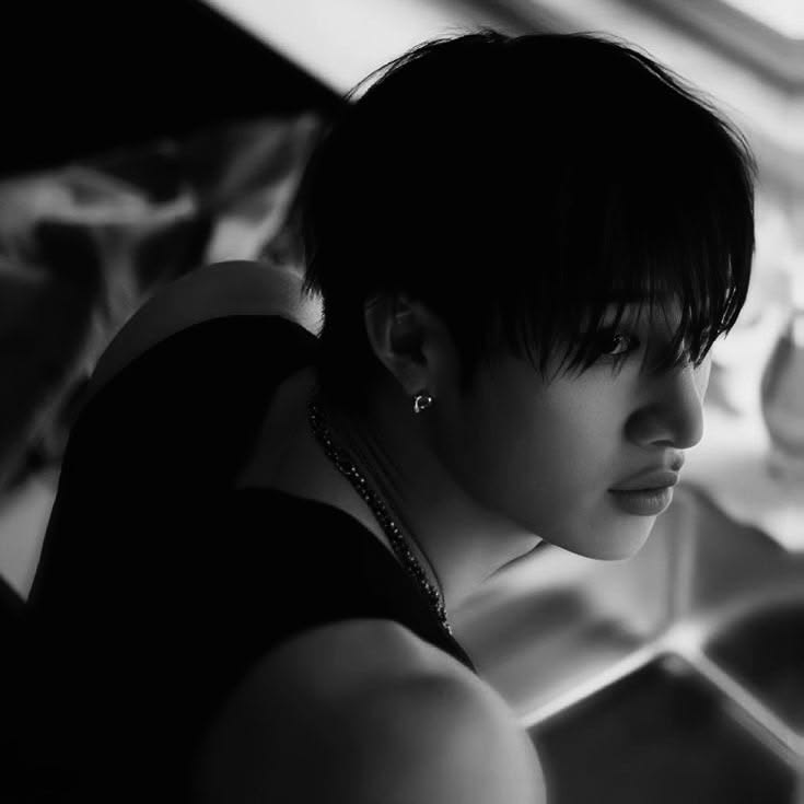 𝕸_𝐀ᥣׁׅ֪єχ 🌑 tweet media